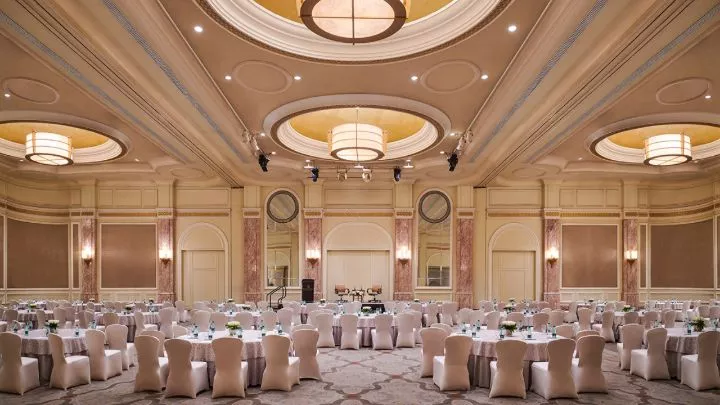 فندق فورسيزونز القاهرة فرست ريزيدنس